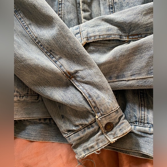 Vintage Wrangler Sherpa lined denim jacket - Picture 7 of 13